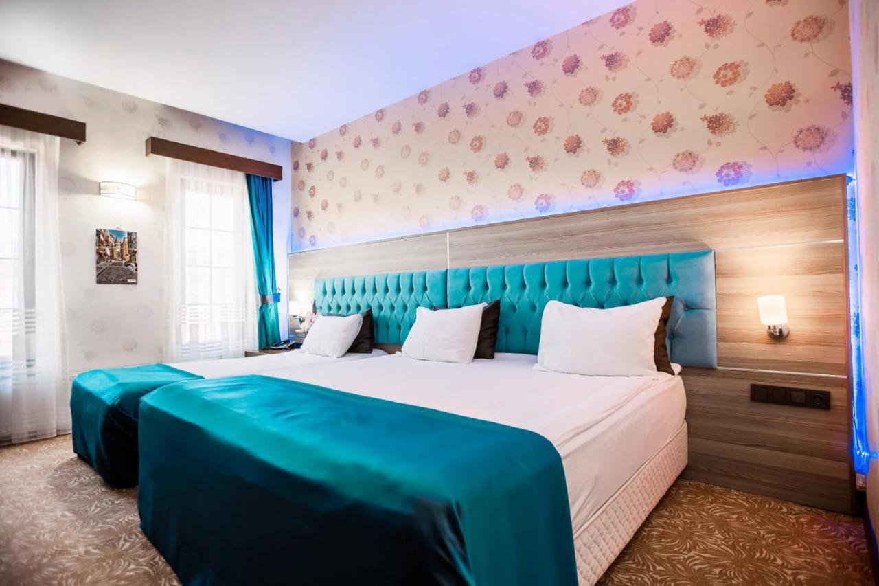 Highway Otel Elmalık Exterior foto